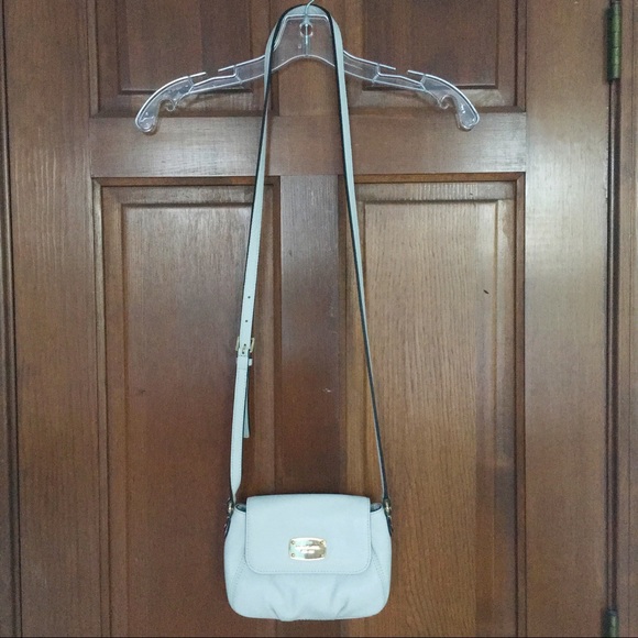 NWT Michael Kors White Gold Jet Set Flap Crossbody - Picture 8 of 8